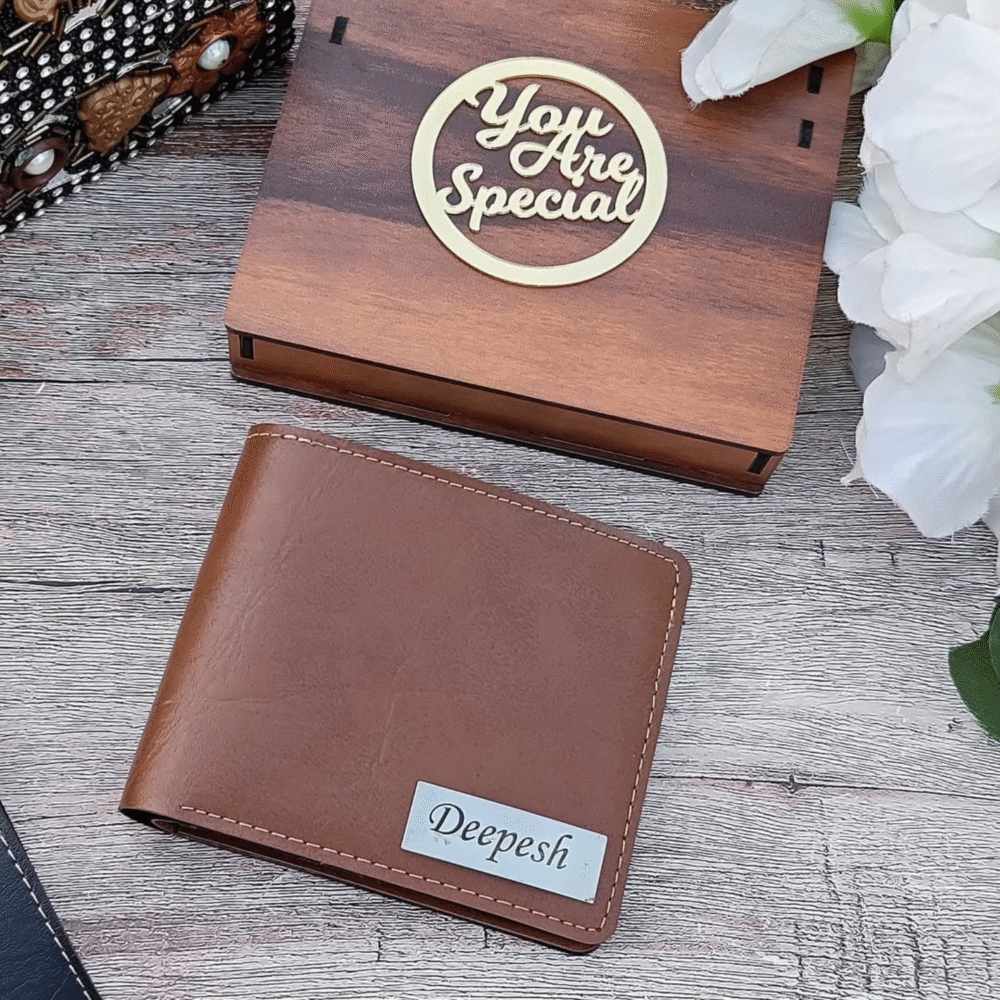 Italian Leather Wallet Gift Box with Custom Wooden Theme - Image 7